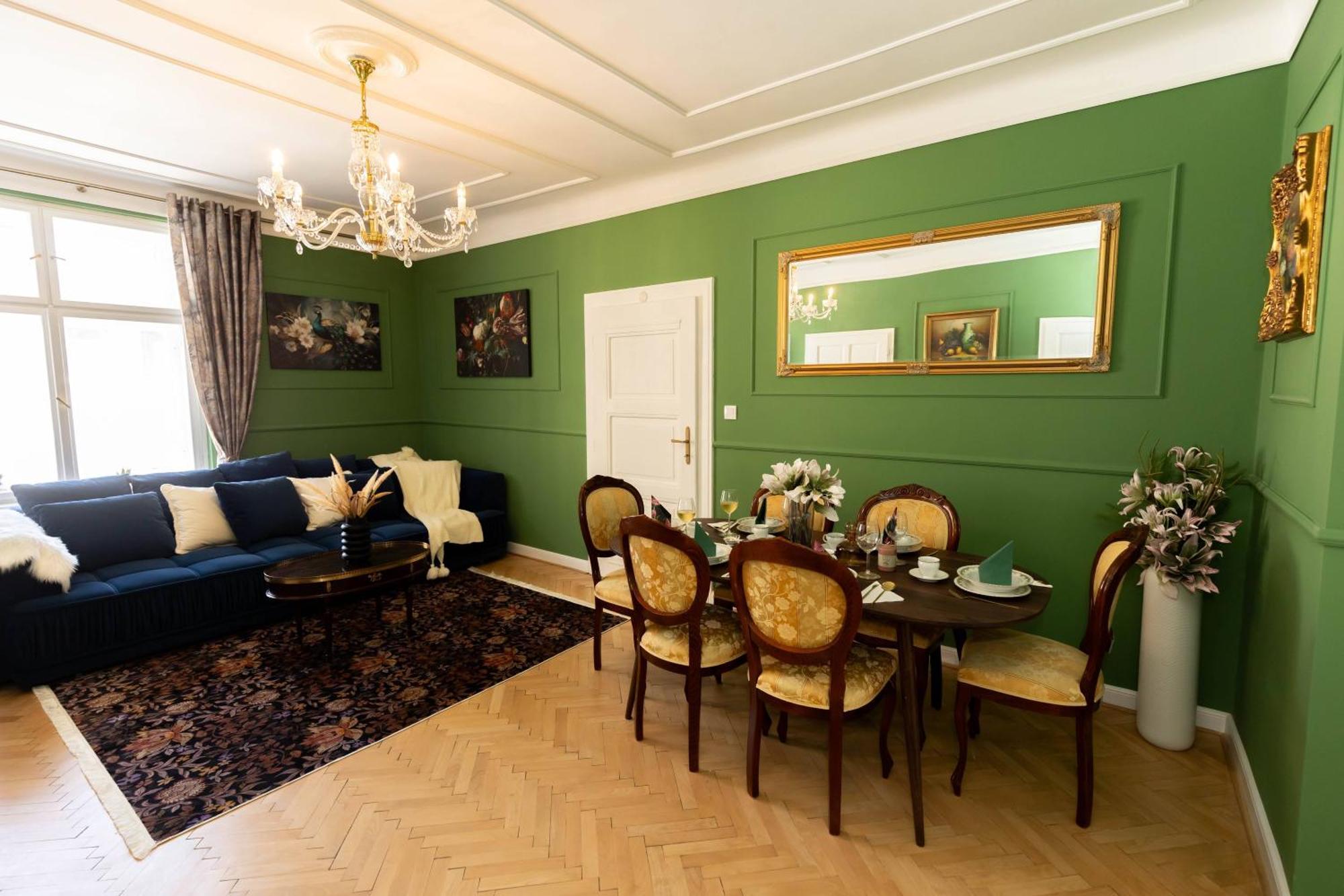 New, Stylish And Spacious Apartment Bratislava Esterno foto